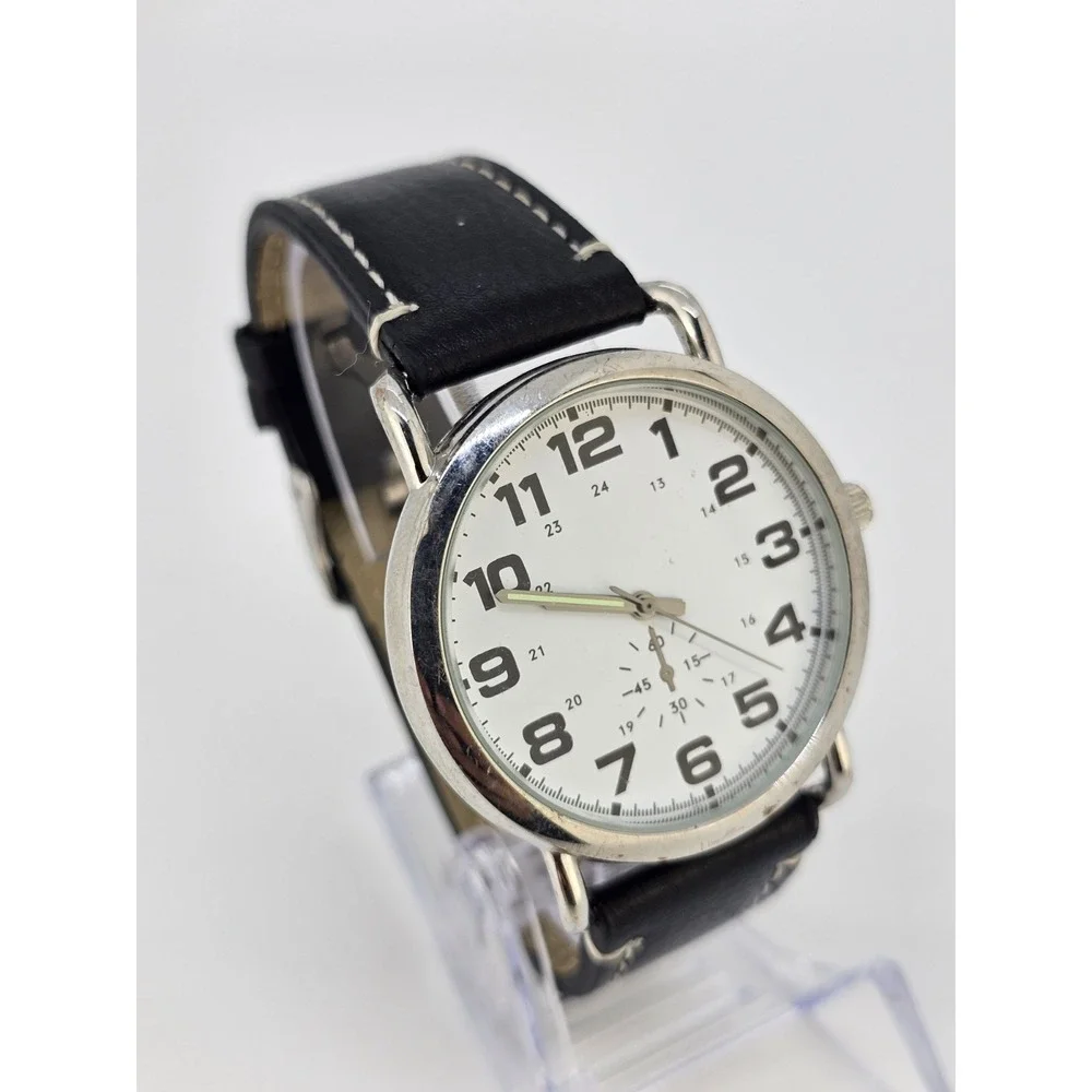 Men Easy Read Analog Watch 41MM White Dial Black Faux Leather Bands New‎ Battery